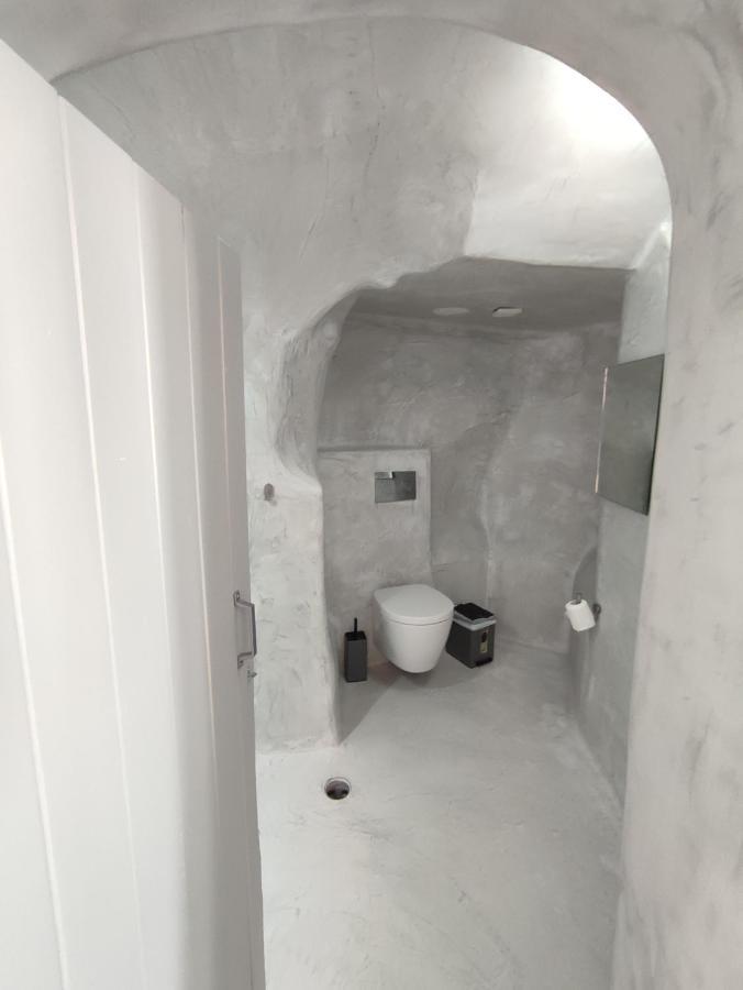 Fira Blue Dome Rooms Fira (Santorini) Exterior foto