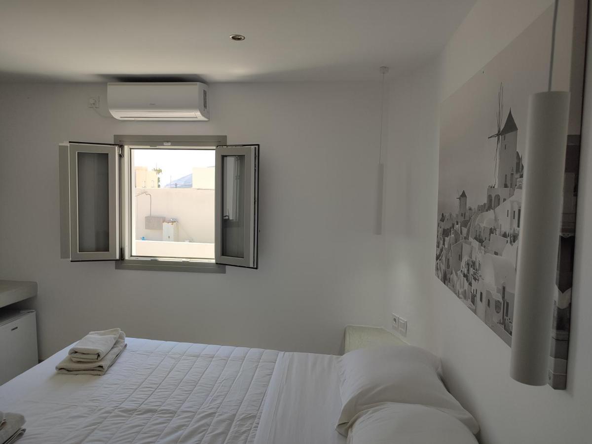 Fira Blue Dome Rooms Fira (Santorini) Exterior foto