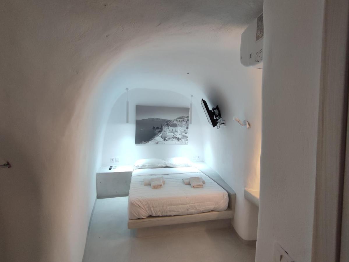 Fira Blue Dome Rooms Fira (Santorini) Exterior foto