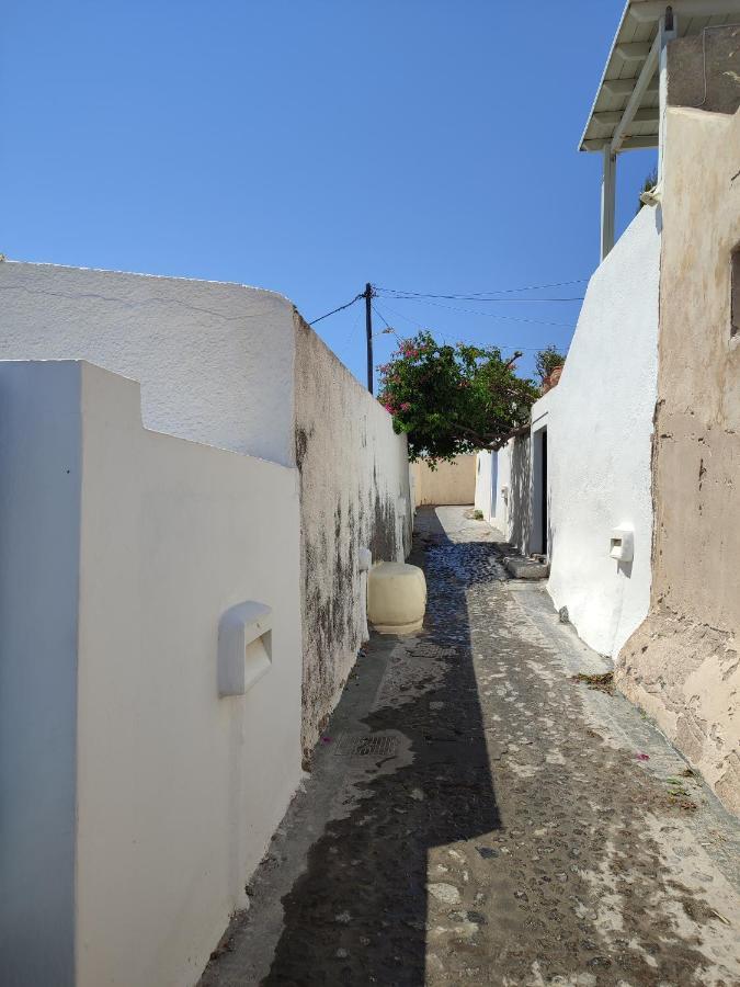 Fira Blue Dome Rooms Fira (Santorini) Exterior foto